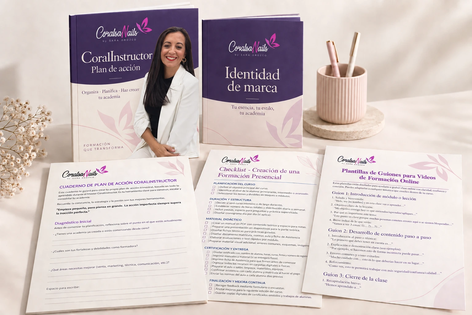 Plan de acción CoralInstructor con fotografía de Sara Orozco en la portada, cuaderno de identidad de marca y hojas de trabajo